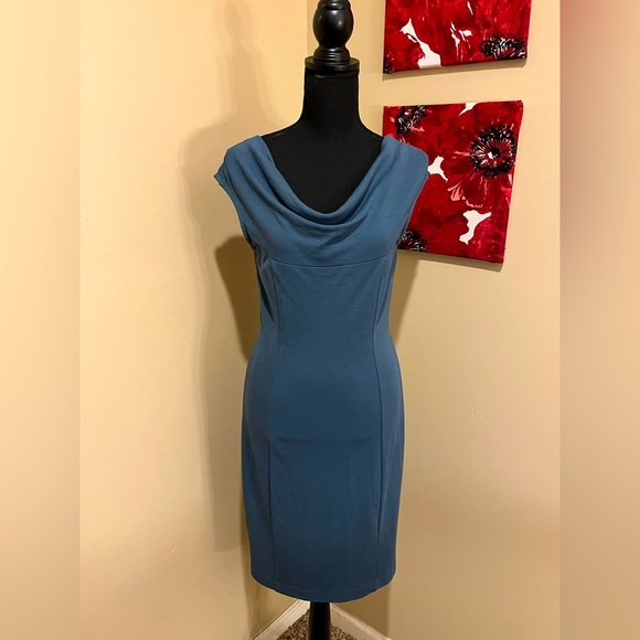 Ann Taylor Elegant Blue-Green Drape Neck Cap Sleeve Form-fit Dress, size 0 - Picture 1 of 7